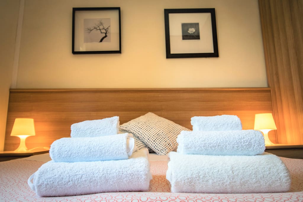 Double bed and towels