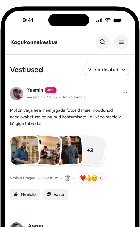Telefonis kuvatakse vestluste voogu, kus on näha hosti fotopostitus ja kogukonna reaktsioonid.