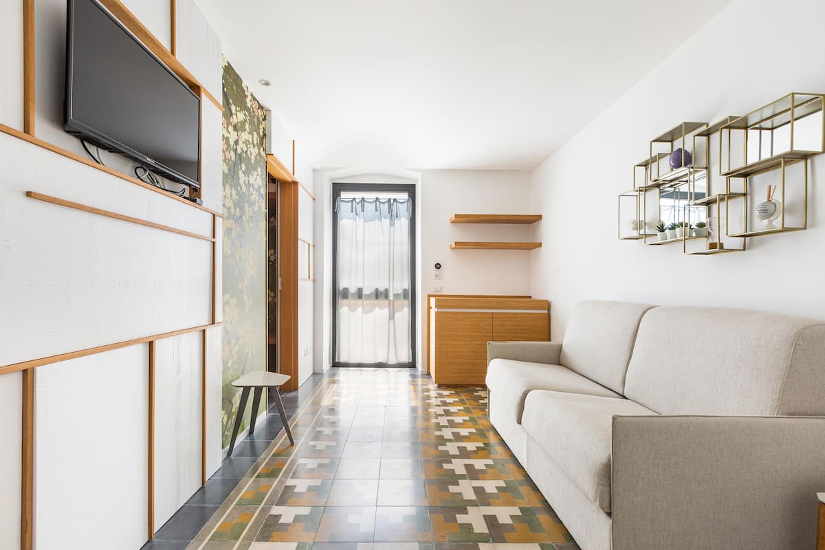 Gli spazi del palazzo storico che ospita il B&B