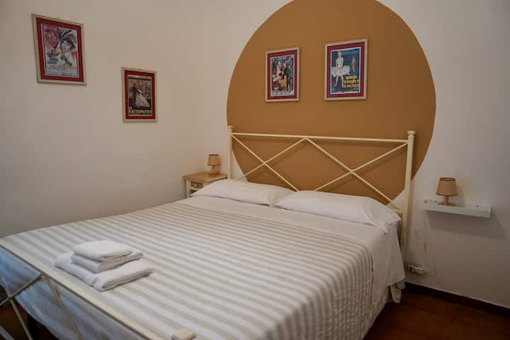 Piccolo Paradiso - Camera 2 - Livorno