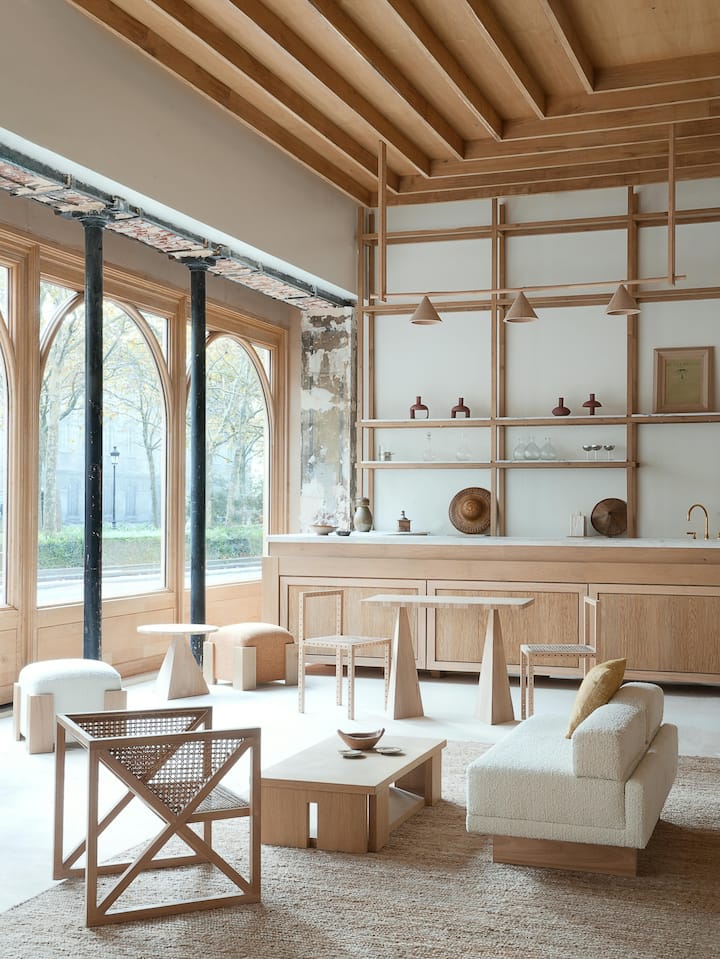 Elysee Montmartre Hotel