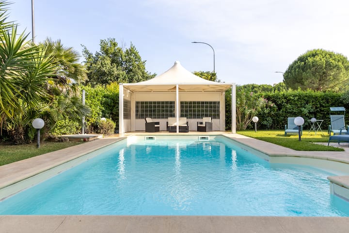 Residence Il Boschetto Villa Con Piscina, Stanz... - Grosseto