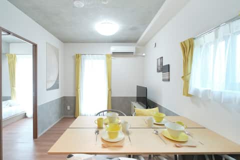 4-minute walk from J-arc Shinjuku Nishi-Shinjuku Station, one stop to Shinjuku Station, Wi-Fi availa