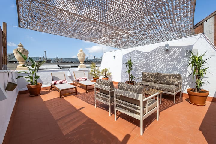 Casa Calabria; Serviced Boutique Apartments, Ne... - Barcellona