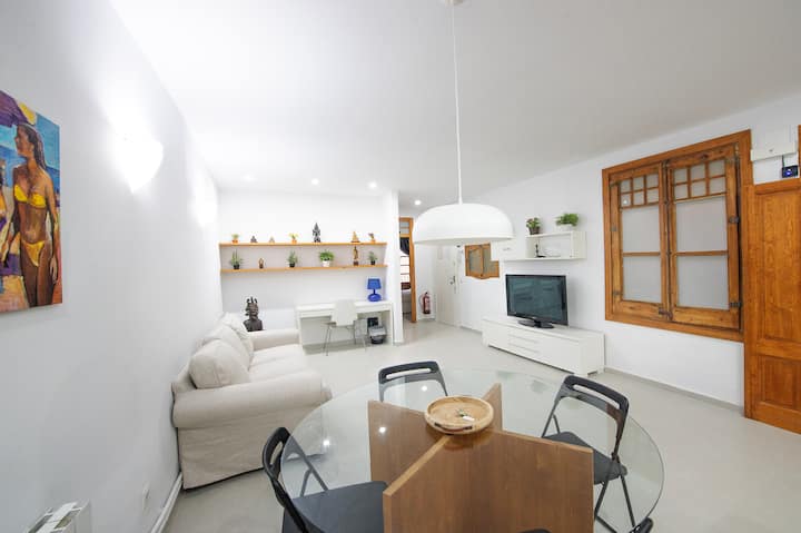Apartamentos De Luis Casco Antiguo, Apartamento F. - 바달로나