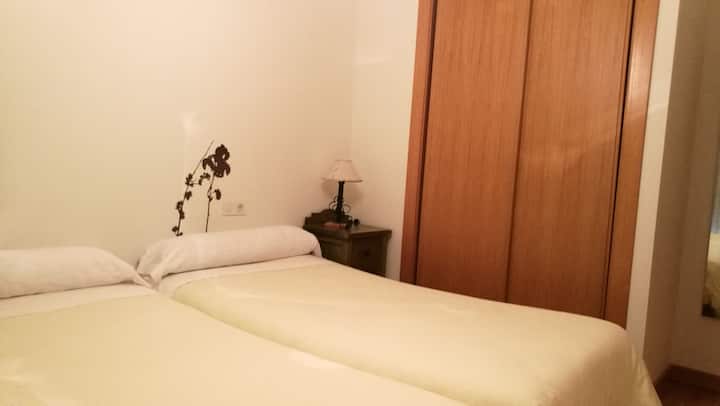 Apartamentos 1, Apartamento Familiar - Logroño