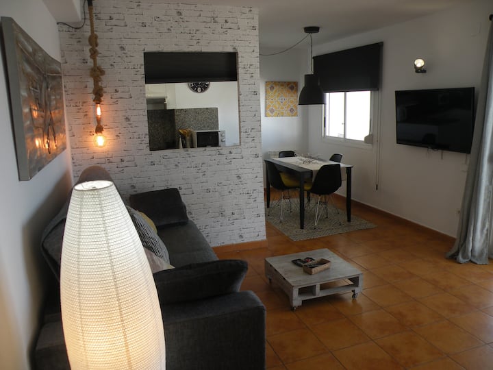 Apartaments Plaça Europa, Ideal Per A Parelles ... - Cambrils