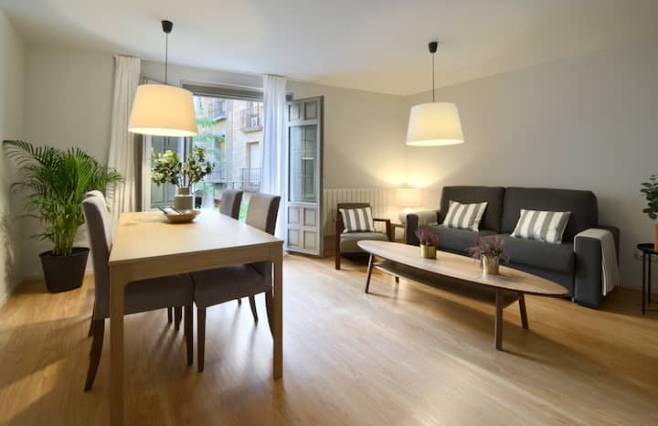 La Casa Gris, Apartamento Con Cama Doble Y Sofá C. - Tudela