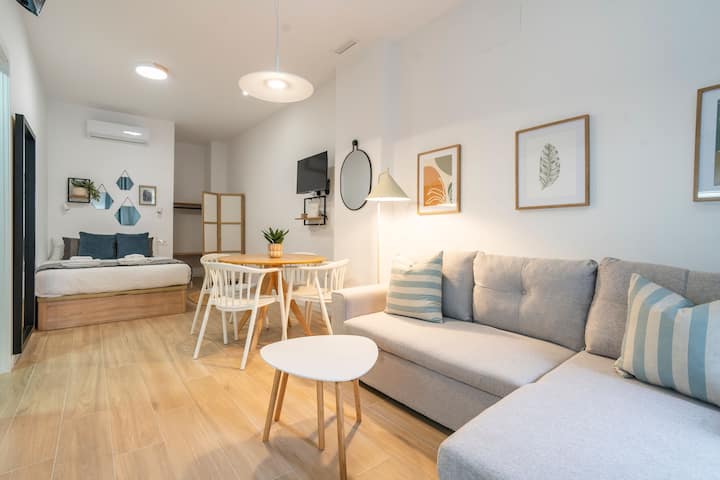 Vlc Host 1, Apartamento Con Cama Doble Y Sofá Cam. - La Torre
