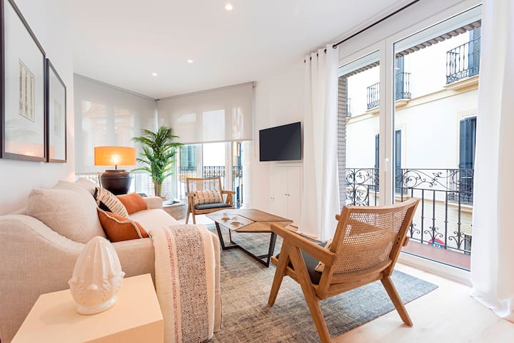 Genteel Home Aire I - Tres Habitaciones Piso, Capacidad 6 - Sevilla