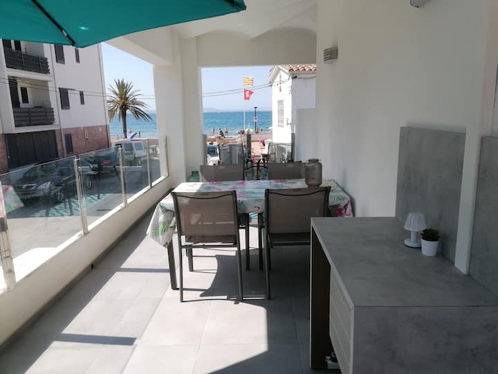 Christelle's Apartments, Rosas Appartement 2 - Roses
