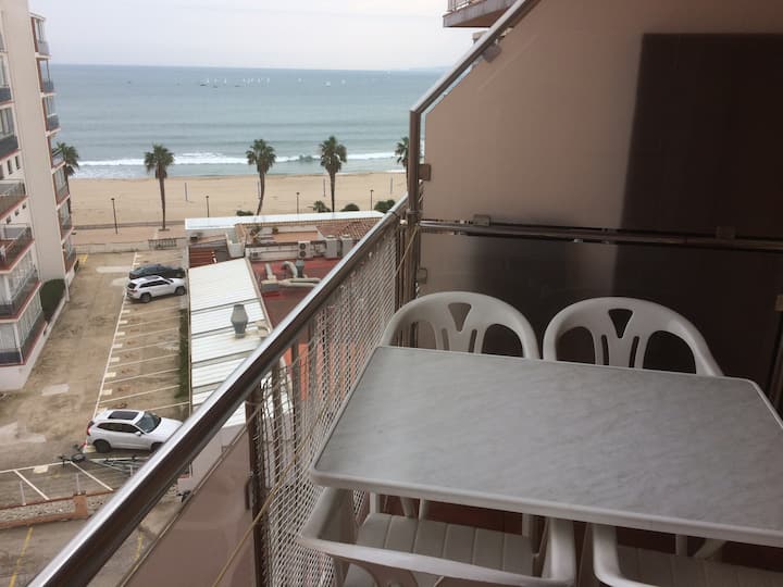Apartamento A Primera Línea De Mar - Rosas
