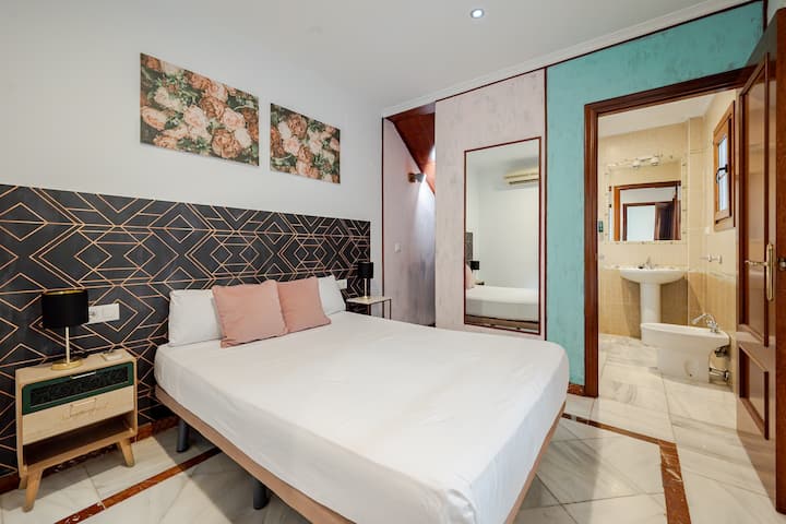Apartamentos De Club Caracol, Bajo. Precioso Ap... - Séville