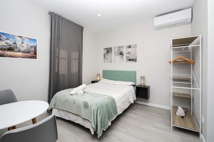 Apartamentos De Manuel José - Madrid