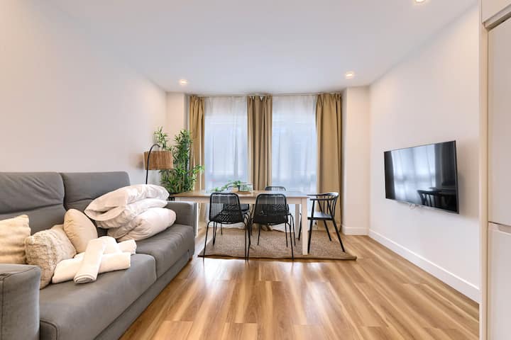 Deustown Apartamentos, Apartamento Familiar 8 - Bilbao