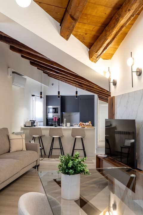 Jose Angel's Apartments