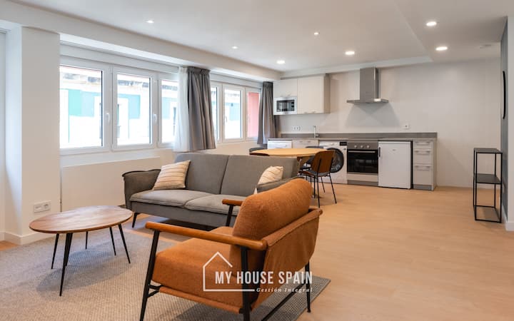 Myhousespain - Edificio Vanguardia, Myhousespain . - Gijón
