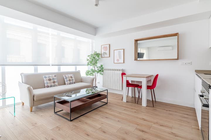 Caterina Cuzco, Apartamento De 1 Dormitorio 5 - Madrid