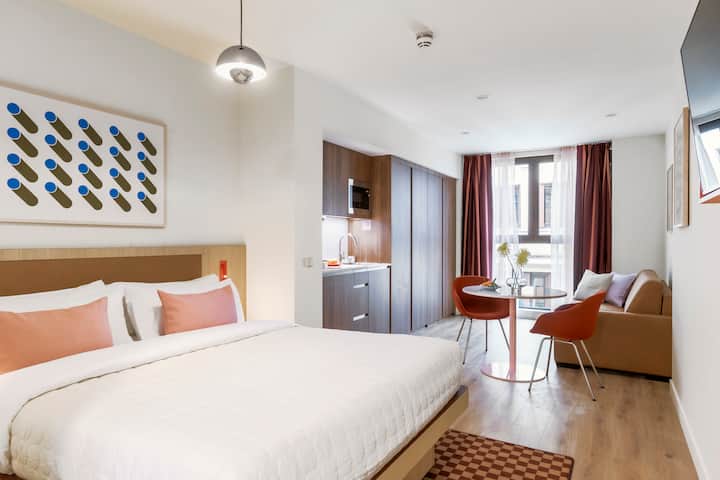Numa Madrid Fuencarral, Extra Large Studio With... - Madrid