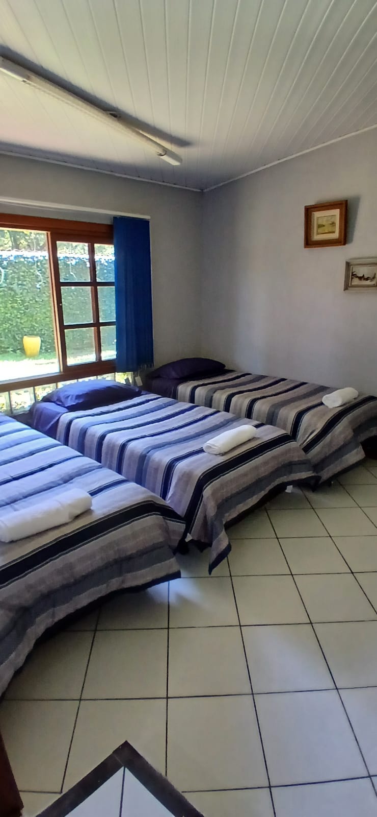 Triple Room - Bed and breakfasts for Rent in Porto Alegre, Rio Grande ...