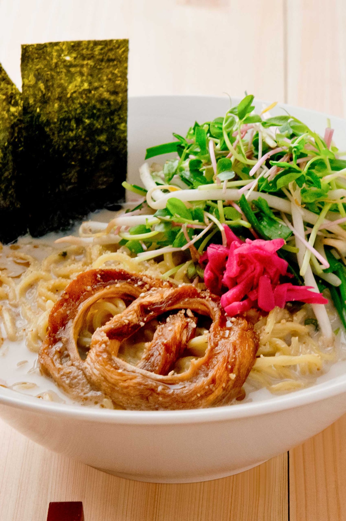 Cook healthy ramen and gyoza at a local home