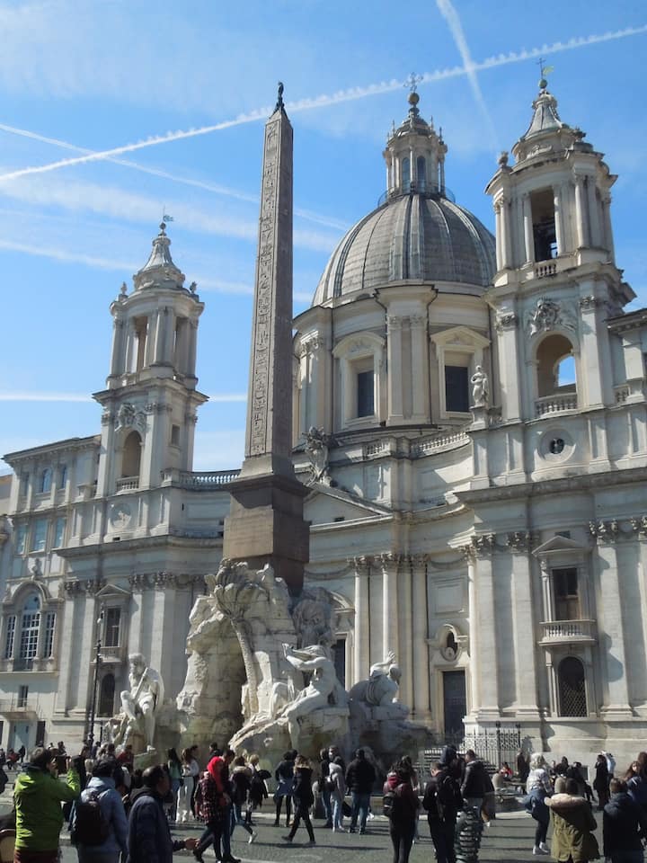 Гето Пантеон Навона – улична храна и занаяти