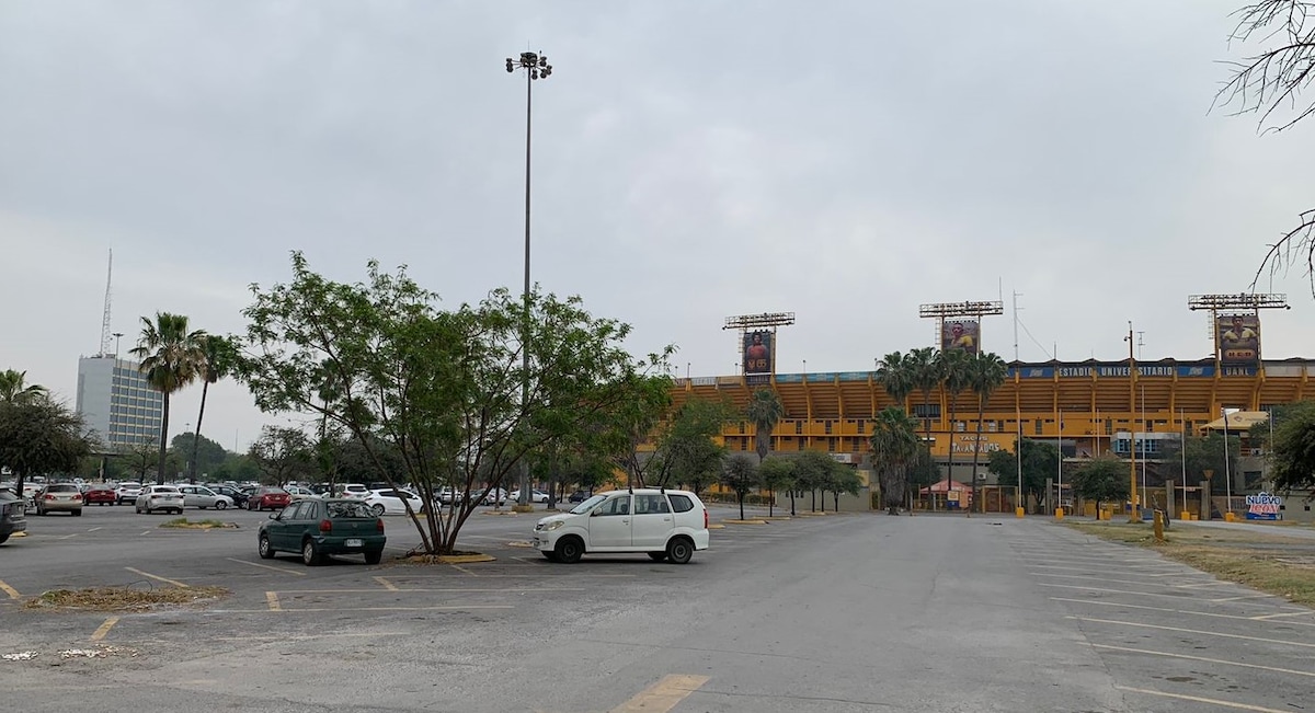 Touring Monterrey by car