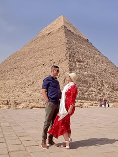 Las pirámides de Giza, la Esfinge y la Gran Pirámide por dentro en privado