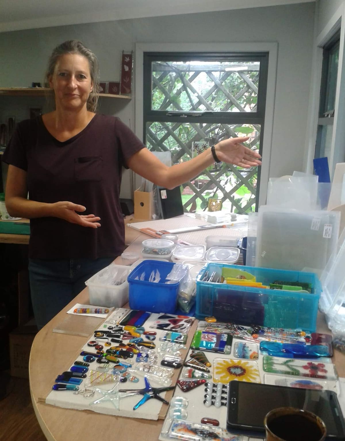 Create fused glass art in a private class