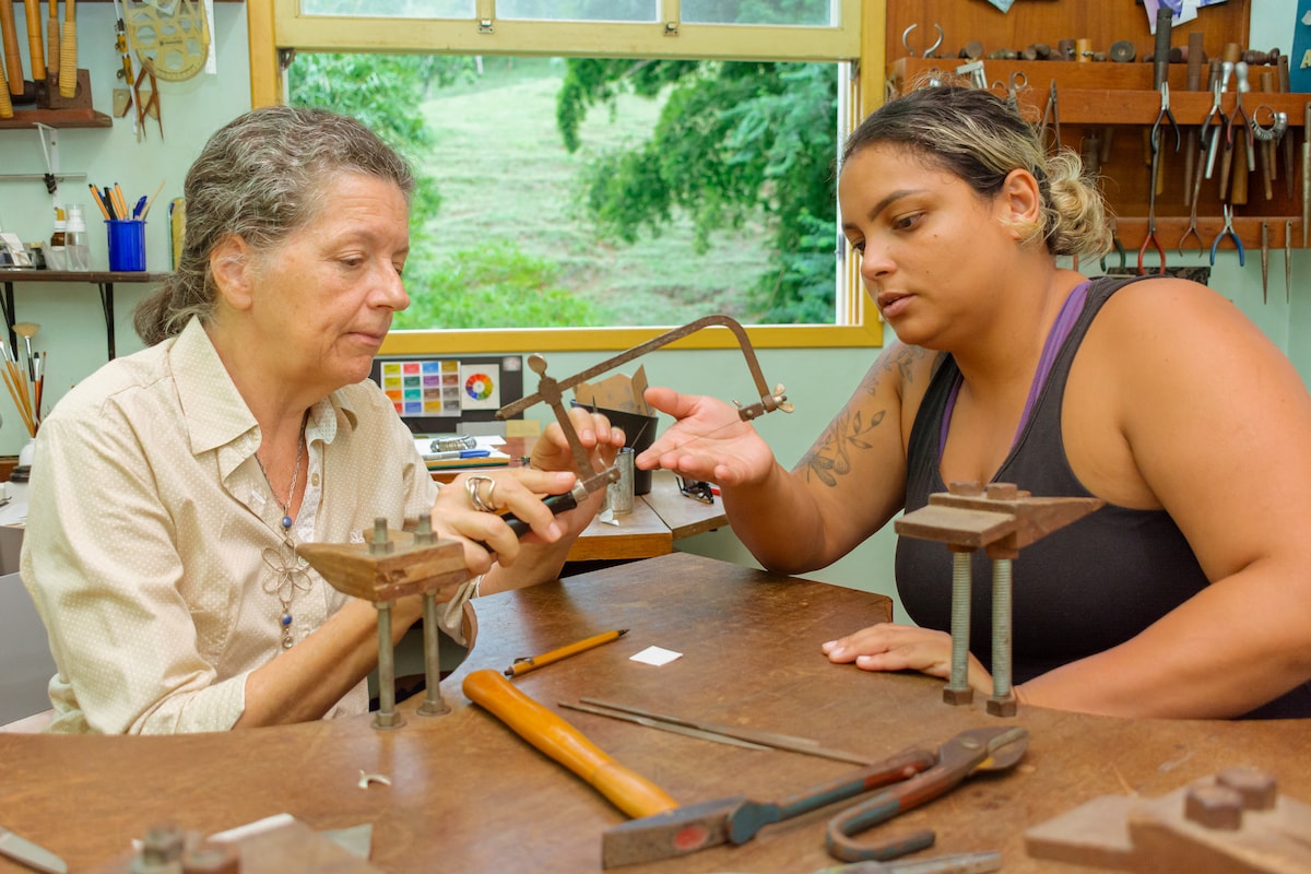 Make an exclusive silver pendant