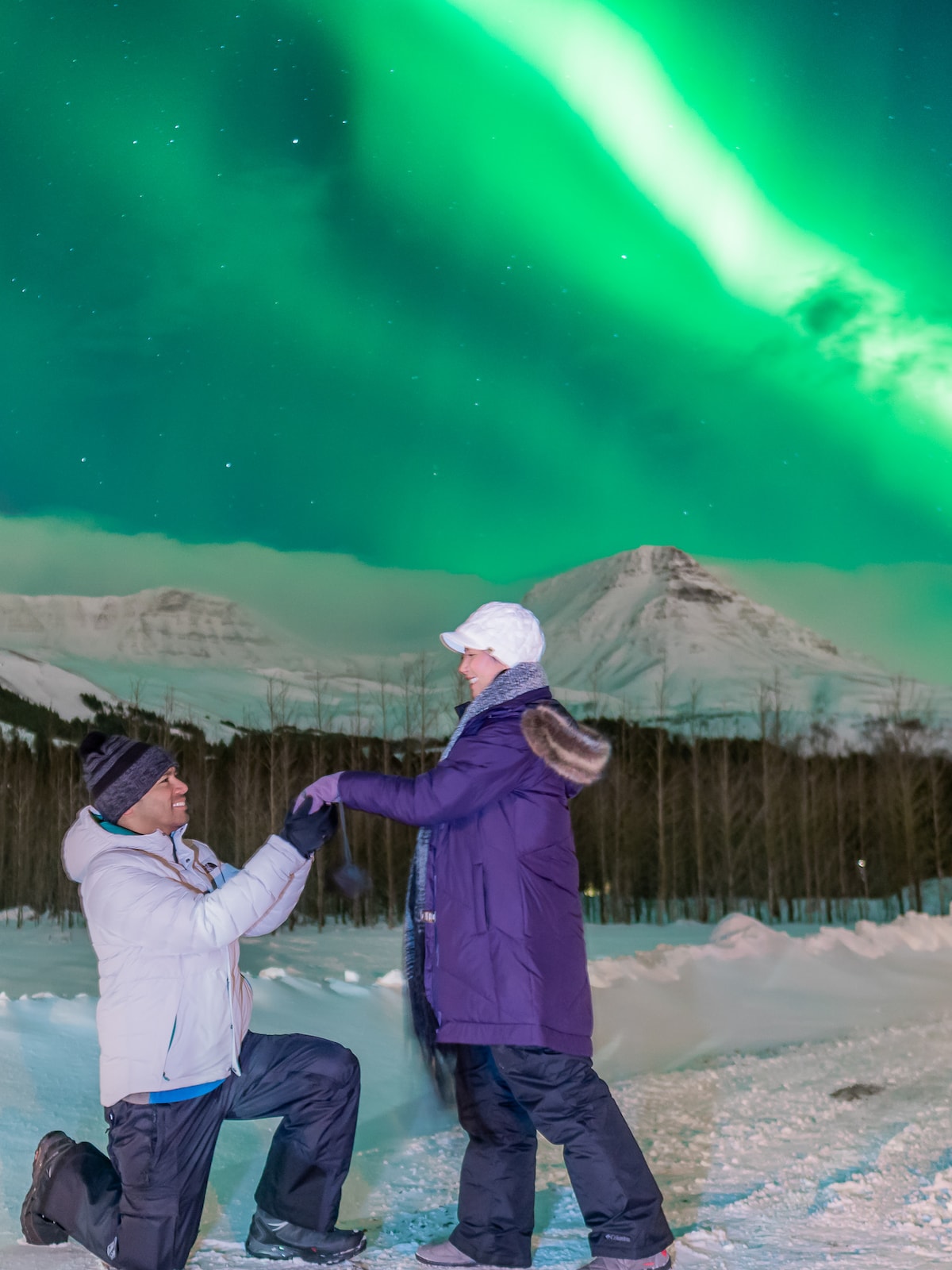 Aurora Hunt with Photos in Super Defender