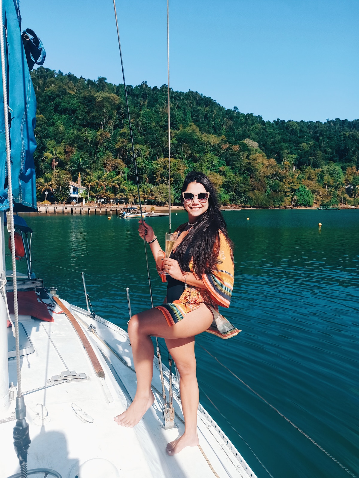 Explore Paratys hidden beaches