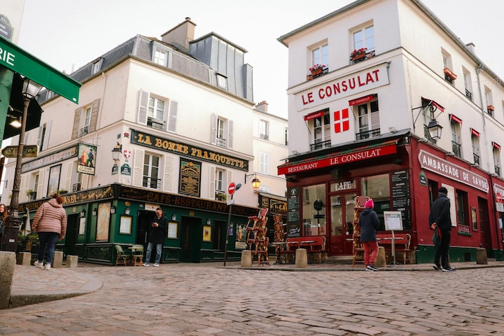 Top Croissants of Montmartre --Sweet & Savory Walk · ☆4.94