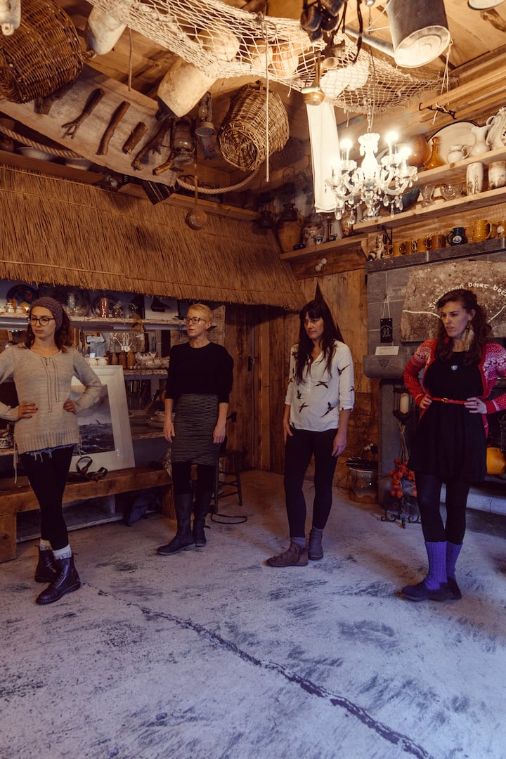 Научете ирландски танц в автентична къща с сламен покрив