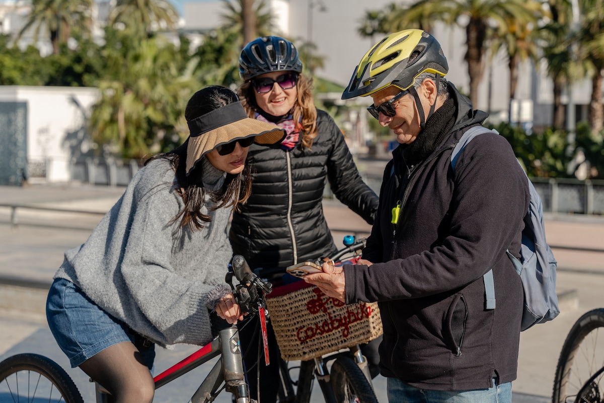 Central Casablanca by bike
