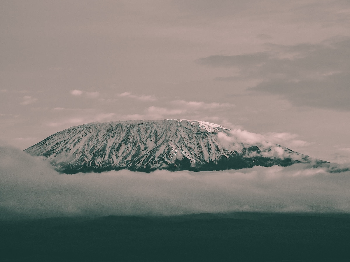 Climb kilimanjaro