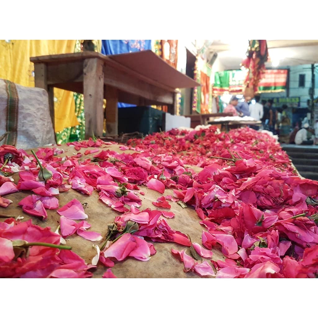 Late night food walk - Listen to Sufi music