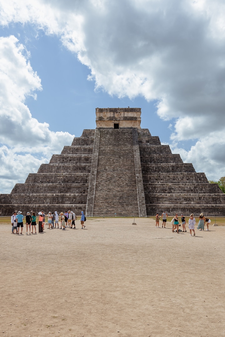 Visit Chichen Itza, Valladolid & Cenote · ☆4.95