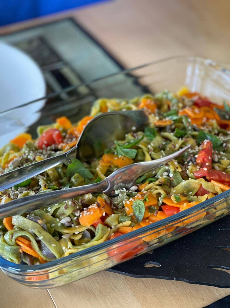 Make colored pasta and ravioli in Lake Como