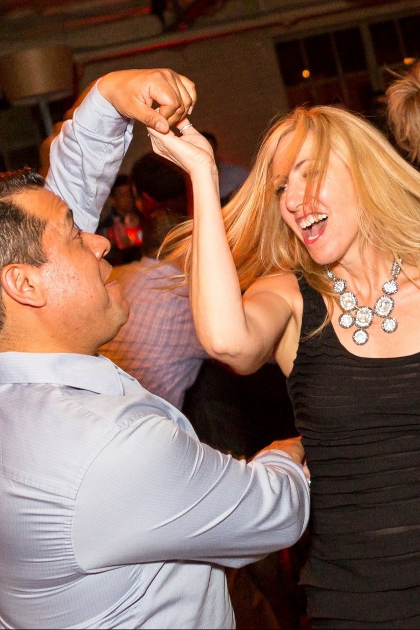 Learn salsa in Panama