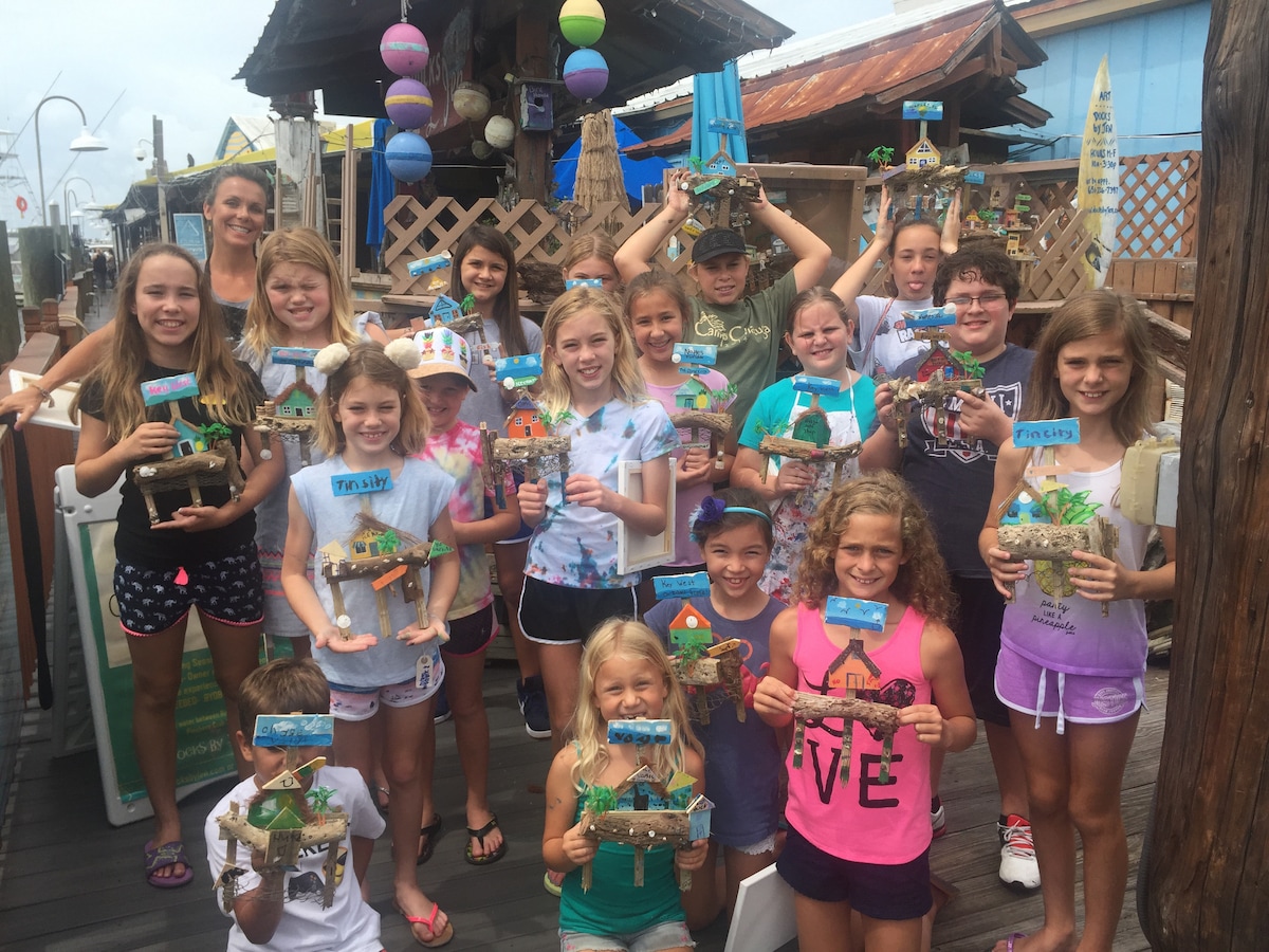 Build a dock scene from lobster traps