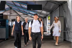 סיור במפלי הניאגרה עם סקיילון, מסע ושייט בסירה