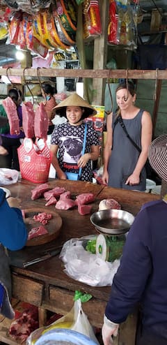 Cocina casera con mi familia en Hoi An