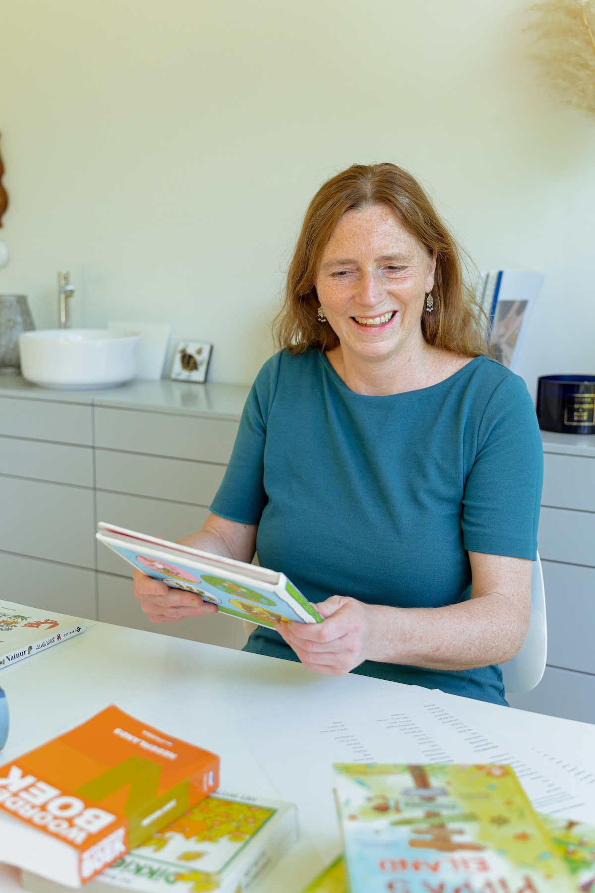 Learn basic Dutch with a native speaker