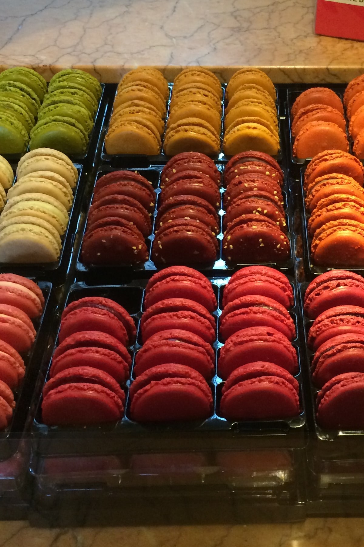 Best Bits of Paris with 40 Parisian favorites