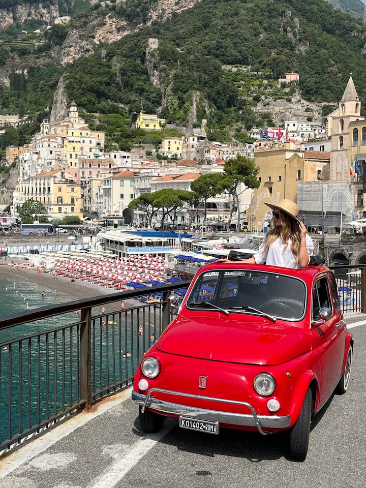 Explore Amalfi Coast onboard a vintage Fiat 500 · ☆5.0