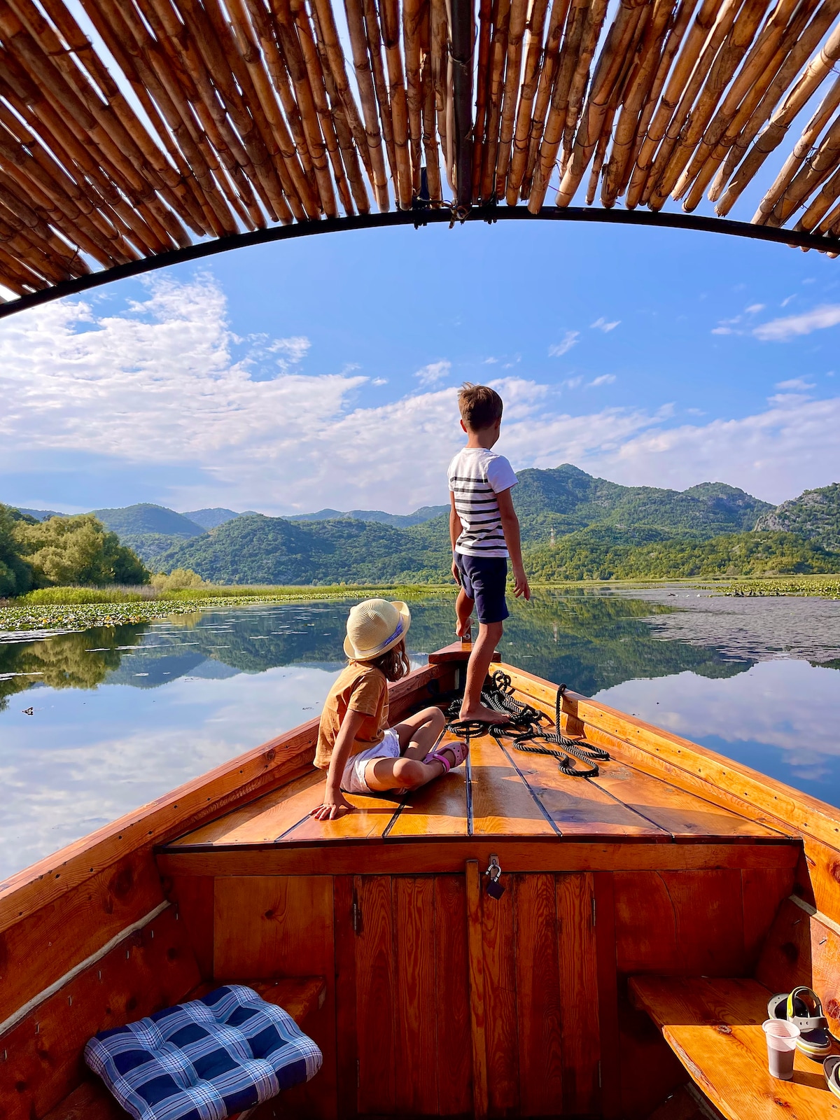 Noahs Ark - Skadar lake journey
