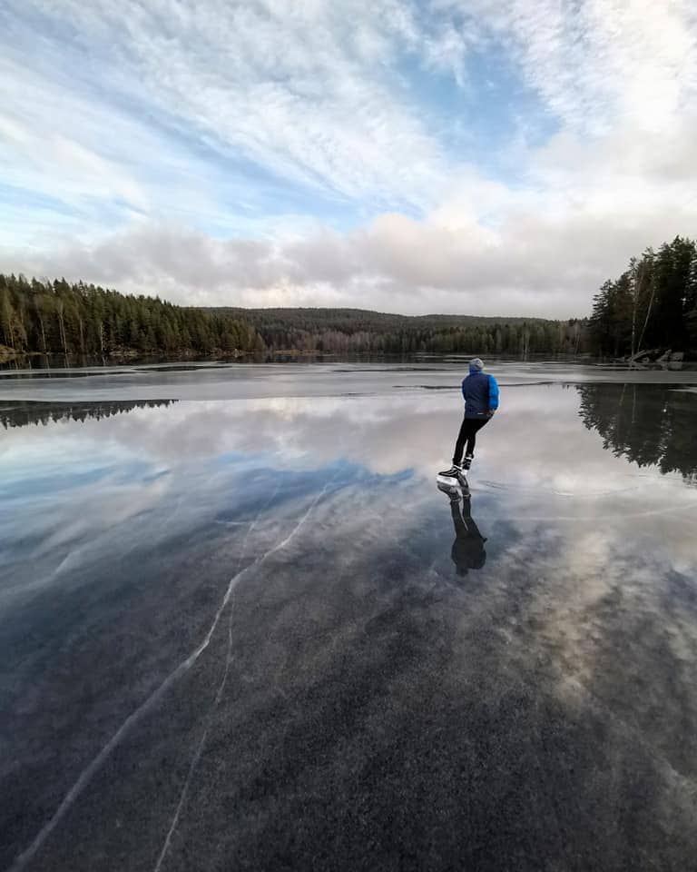 Ice skate and enjoy a lunch over fire