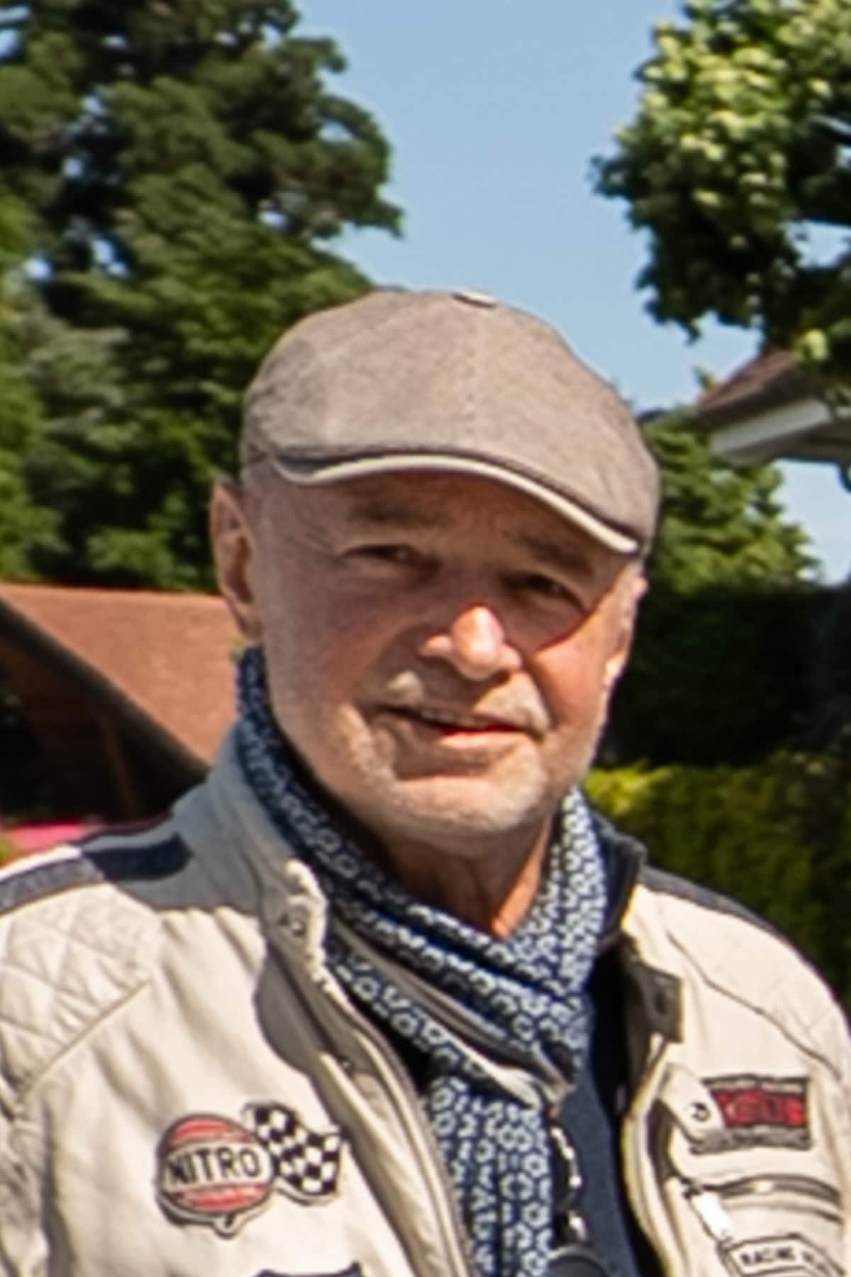 Travel around Lake Annecy in a Morgan