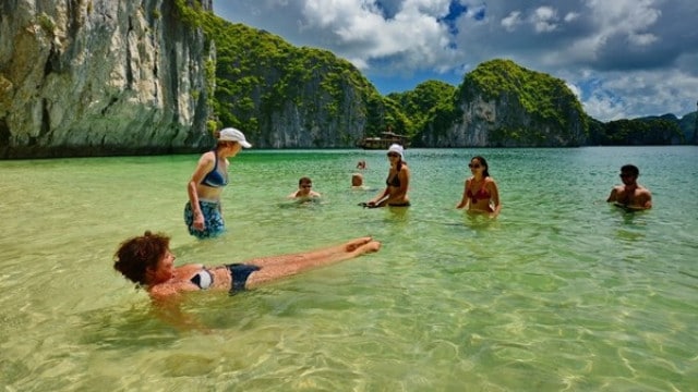 Cruise Lan Ha – Ha Long Bay and kayak